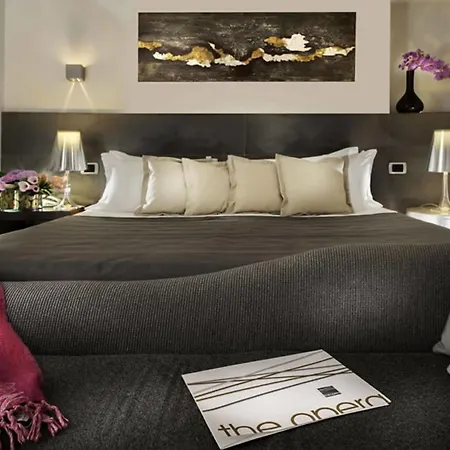 Hotel The Opera 3*