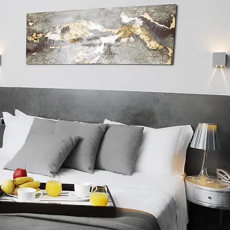 The Opera Hotel 3*