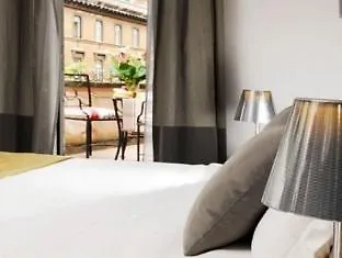 Hotel The Opera
