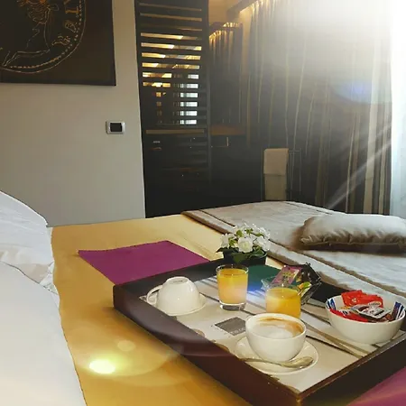 The Opera 3* Ρώμη