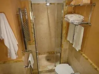 The Opera Ξενοδοχείο